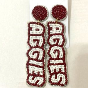 🎉🏈 NEW Texas A&M AGGIES Beaded Game Day Earrings